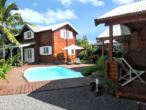 Bungalow charmant à Vincendo, St-Joseph avec piscine partagée